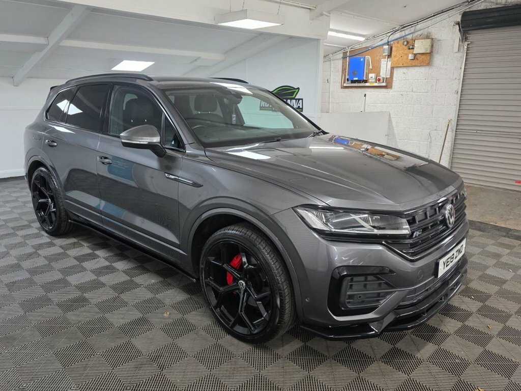 Volkswagen Touareg 3.0 Tdi V6 R-line Tech Suv Tiptronic 4M YE19ZWD Grey #3