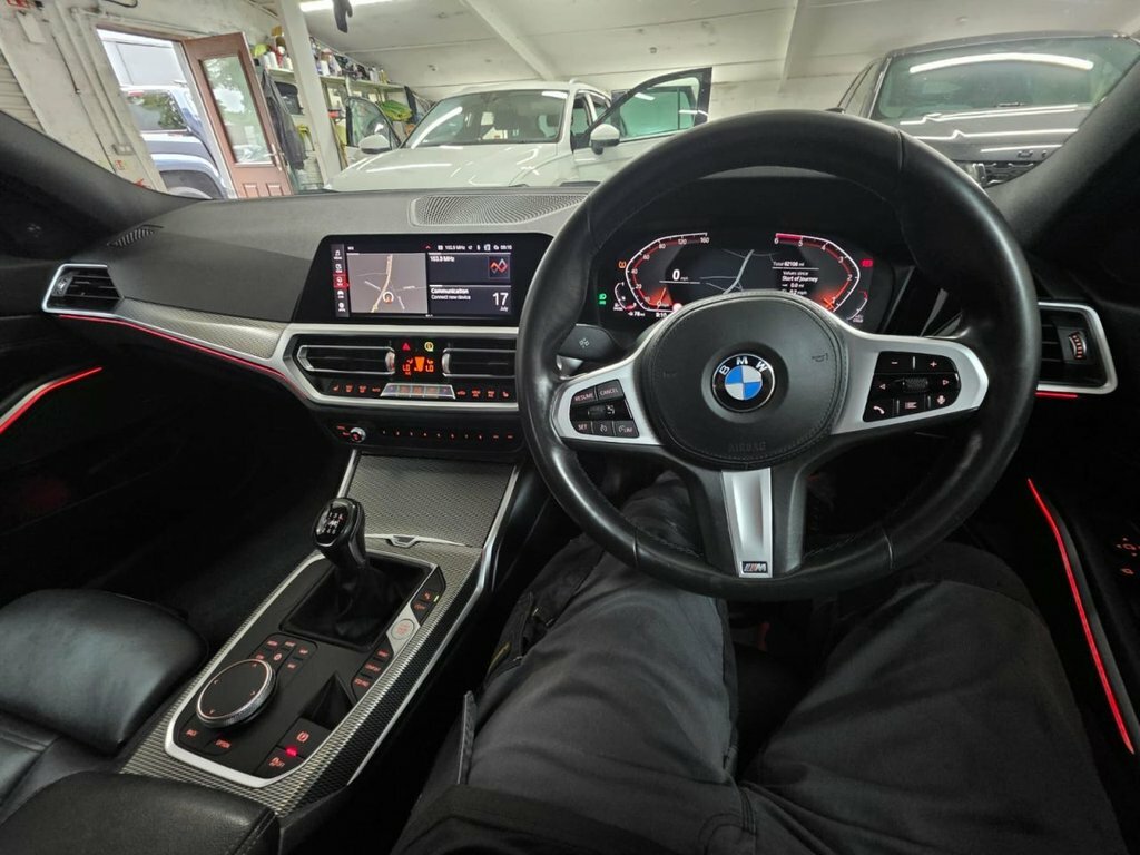 BMW 3 Series 2.0 320D M Sport Saloon Euro 6 YE19BXO White #3