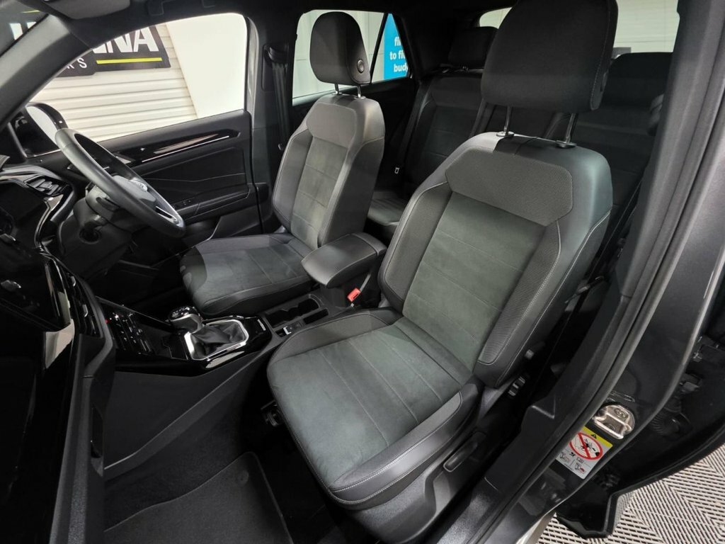 Volkswagen T-Roc Style Blue #15