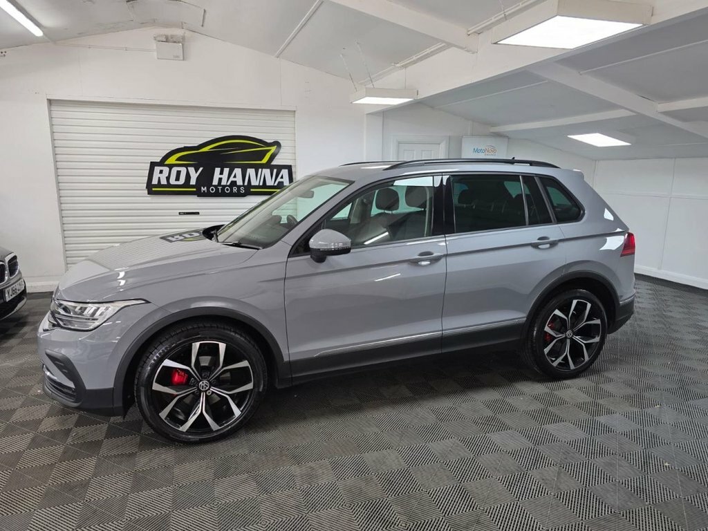 Volkswagen Tiguan 1.5 Tsi Life Suv Euro 6 S S 1 Grey #3