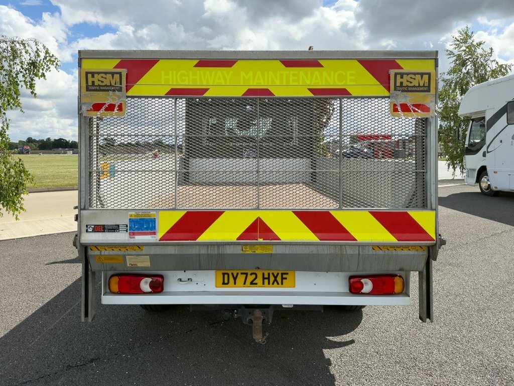 Nissan InterStar 2.3L Tekna White #3
