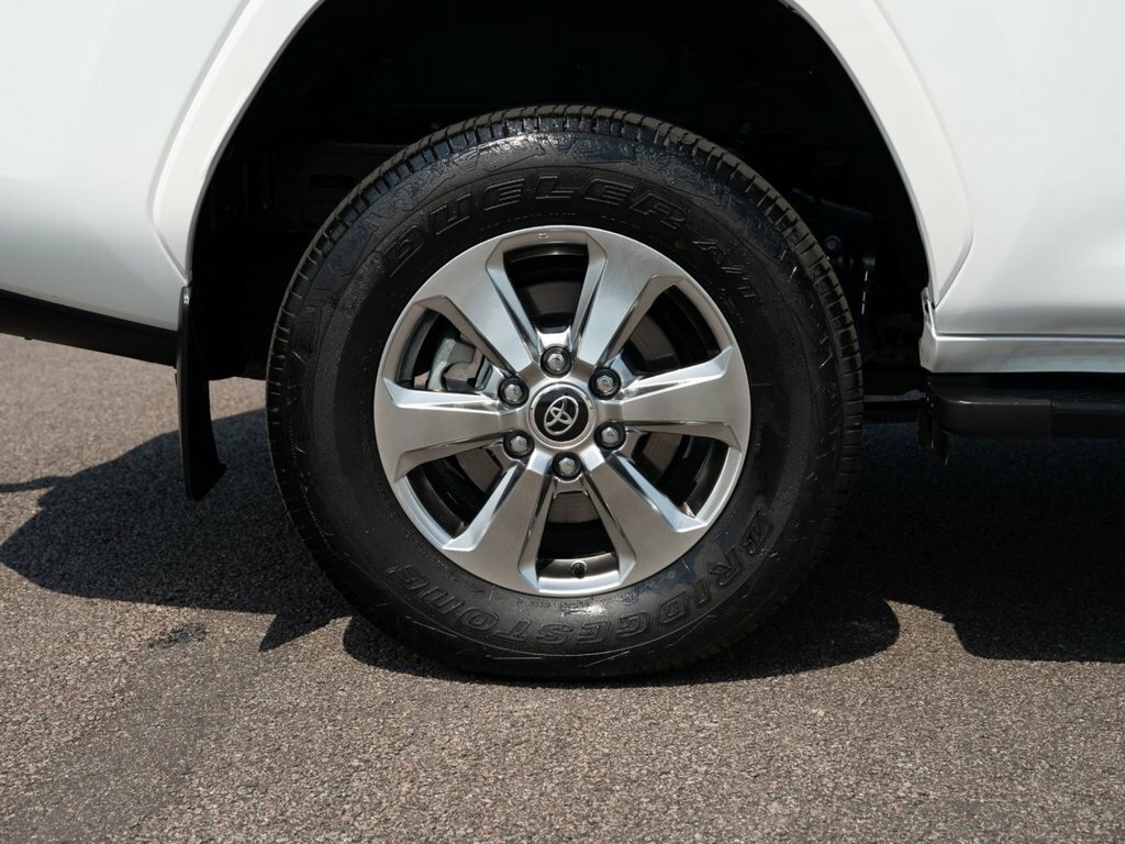 Toyota Land Cruiser Mpv Grey #8