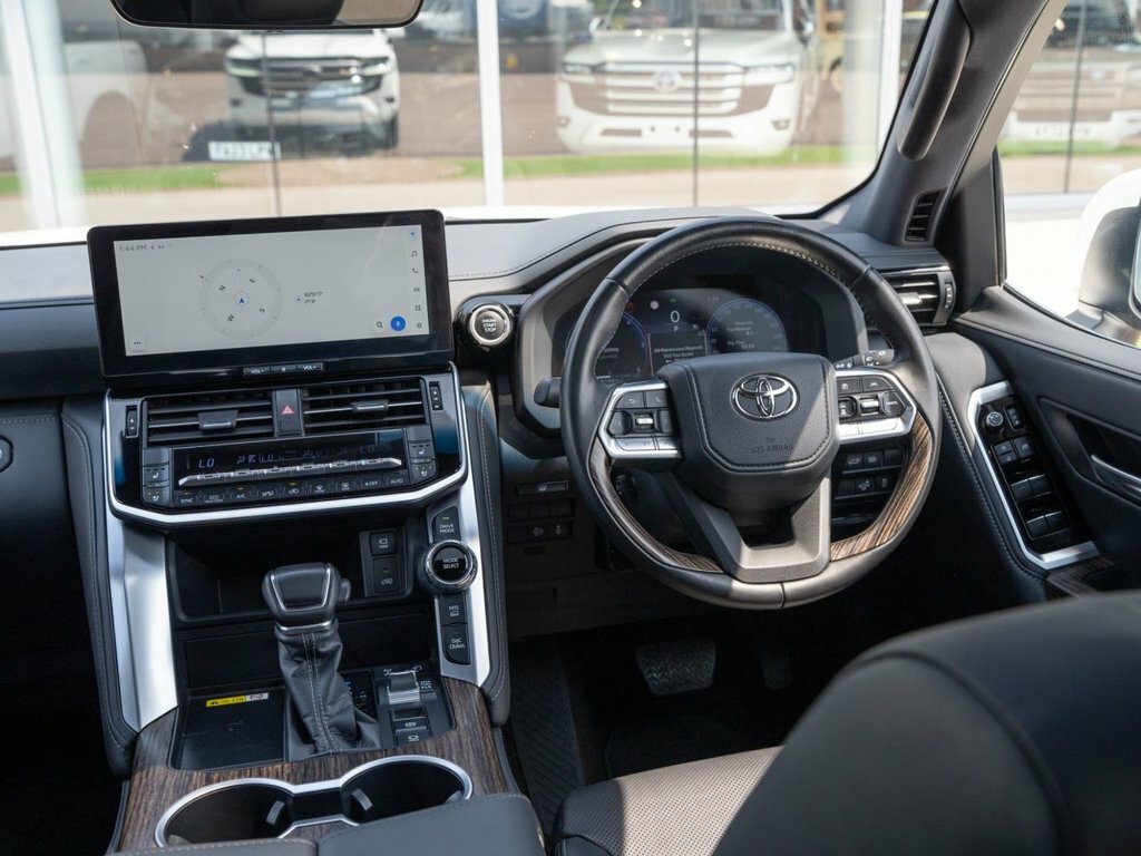 Toyota Land Cruiser Mpv Grey #11