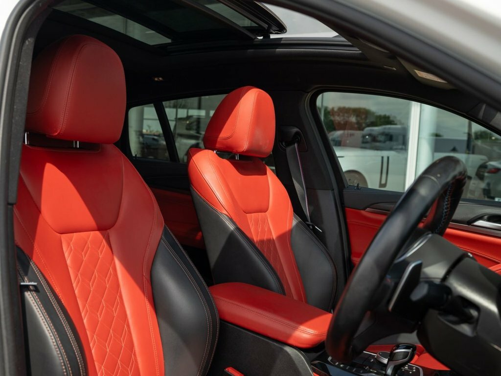 BMW X4 X4 M40i Black #10