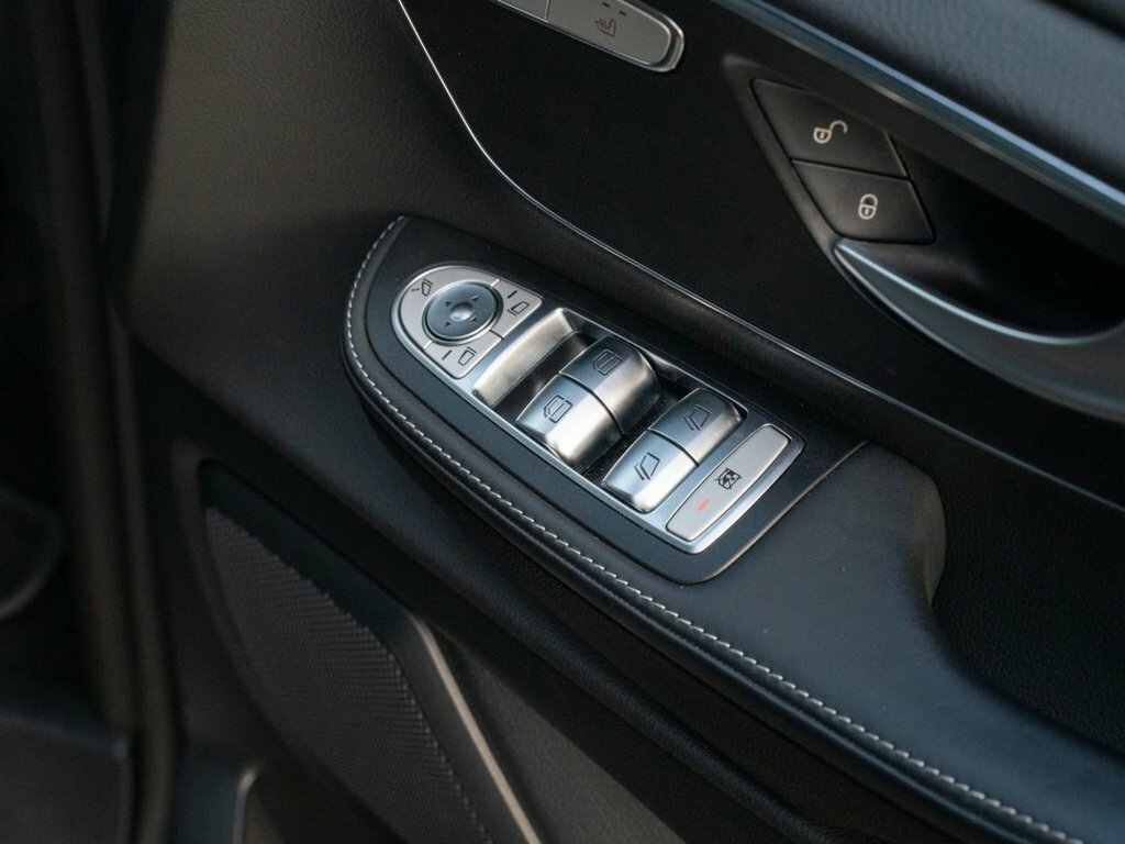 Mercedes-Benz V Class Amg Line Silver #30