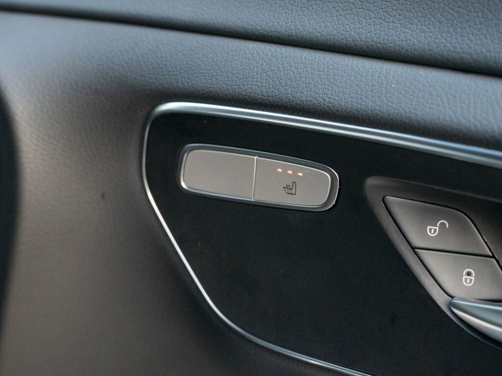 Mercedes-Benz V Class Amg Line Silver #29