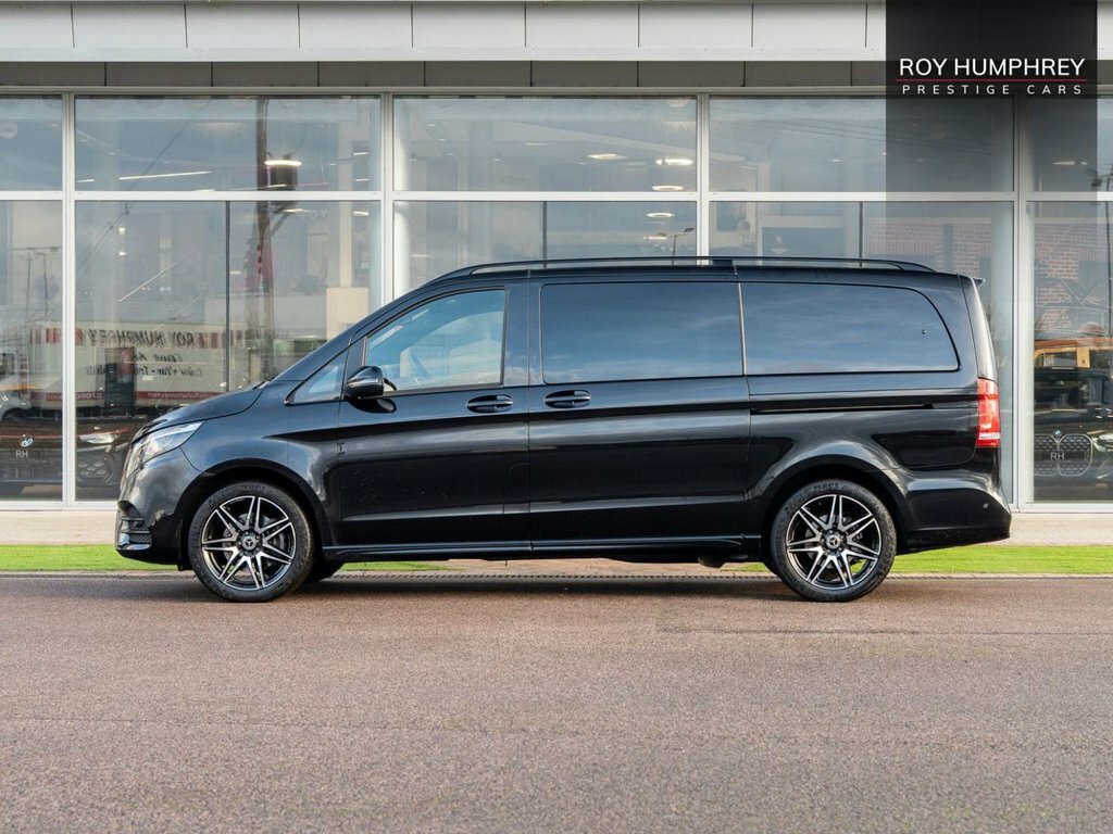 Mercedes-Benz V Class 2.0 V220d Amg Line Mpv G-tronic Euro 6 Black #6