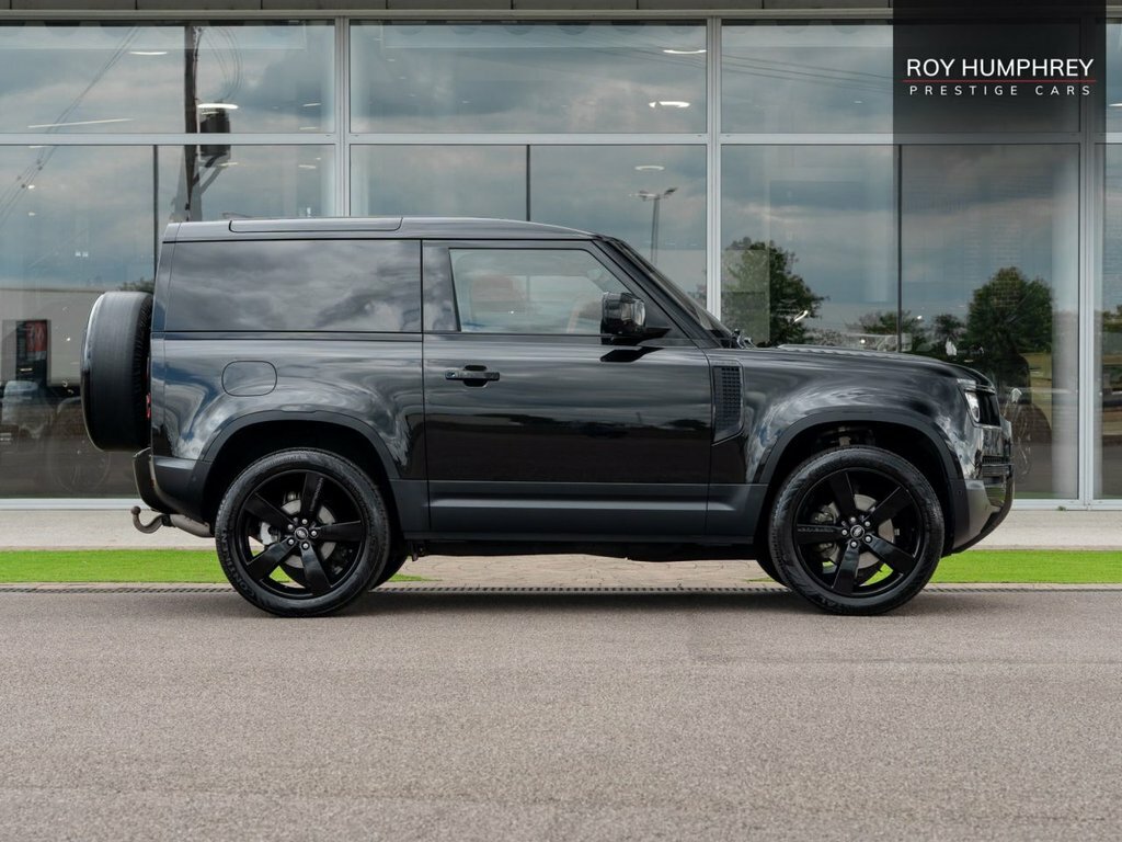 Land Rover Defender 3.0 D250 Mhev Hard Top Suv 4Wd Swb Black #3