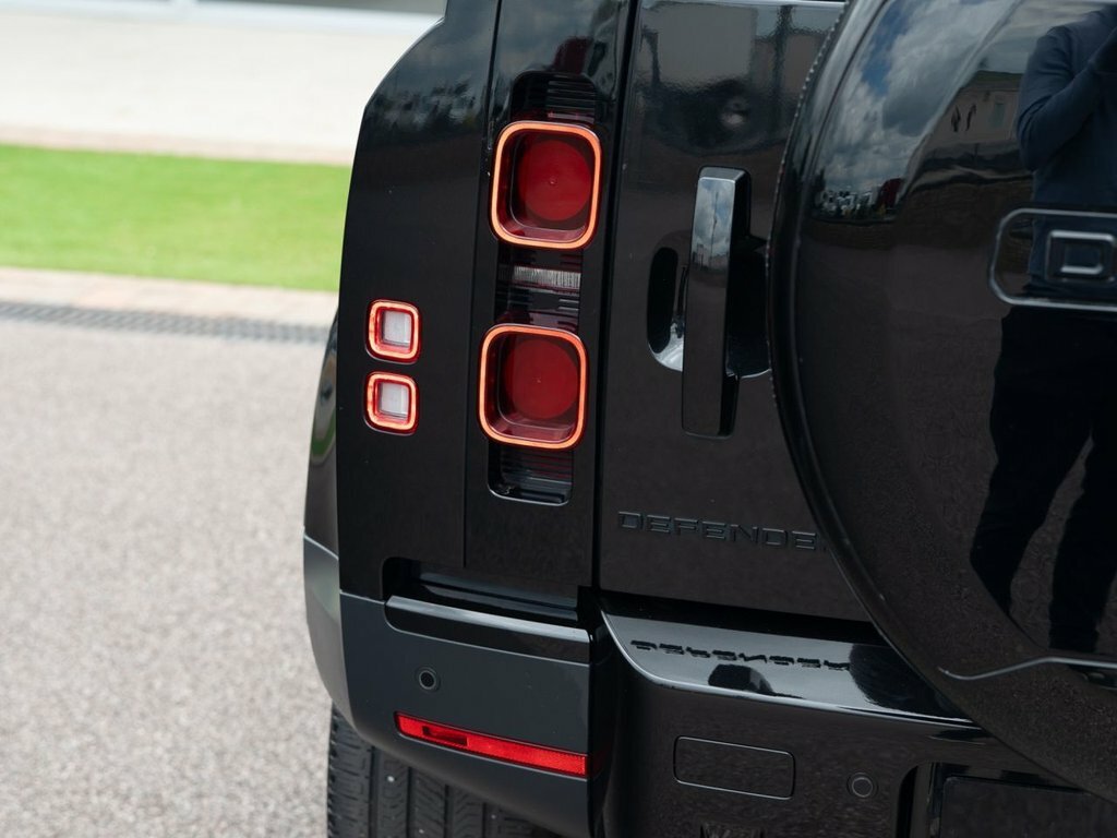 Land Rover Defender Defender Xs Edition D Mhev A Silver #26