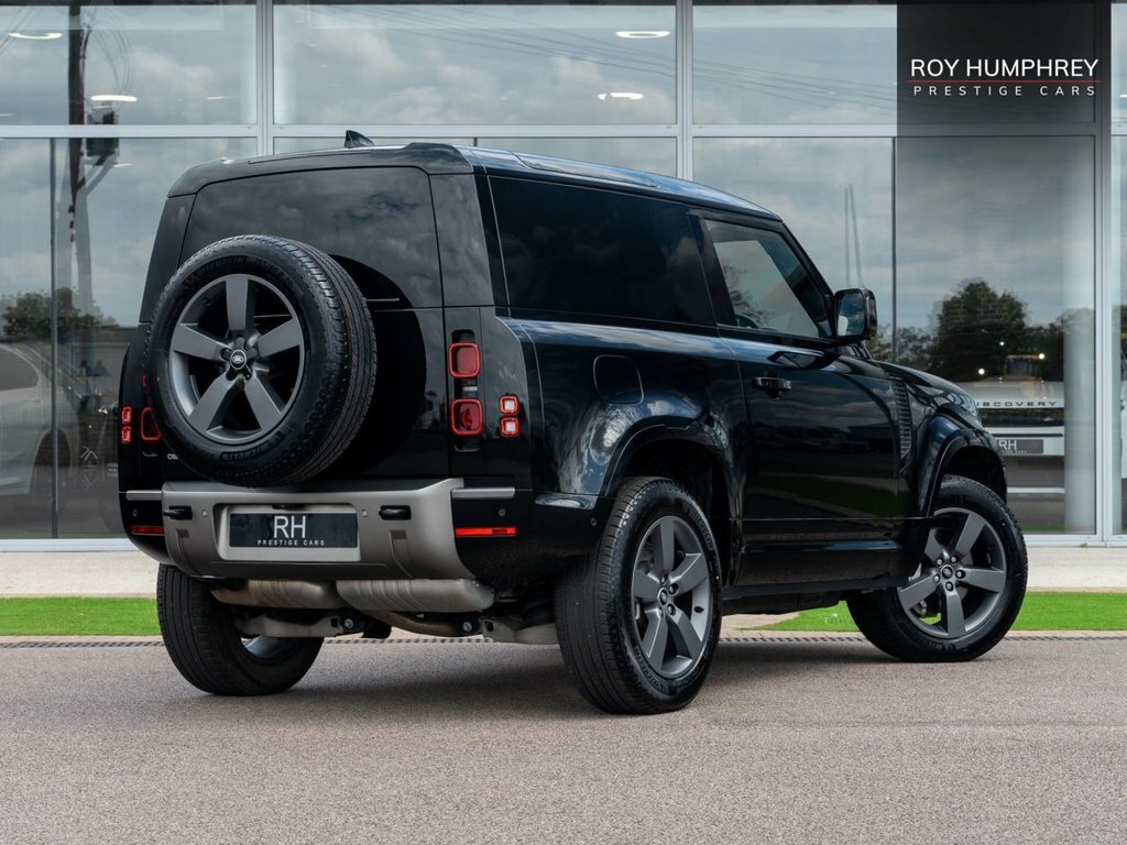 Land Rover Defender 90 3.0 D350 Mhev X-dynamic Hse Hard Top Suv Diese Black #2