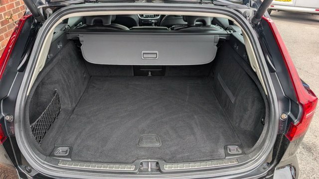 Volvo V60 Cross Country T5 247Bhp Awd Plus - Heated Fr  #8