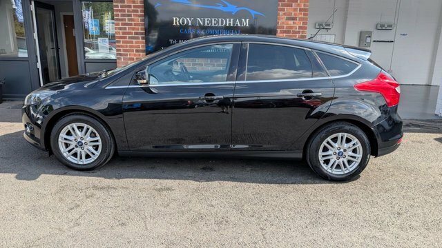 Ford Focus 1.6L Zetec S Tdci Black #10