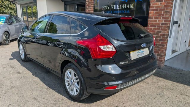 Ford Focus 1.6L Zetec S Tdci Black #9