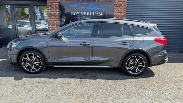 Ford Focus 2022 1.0T Ecoboost Mhev St-line Vignale Hatchback Black #12