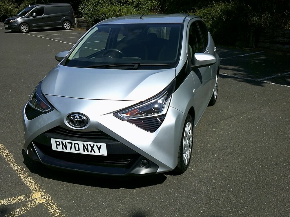 Toyota Aygo 1.0 X-play 