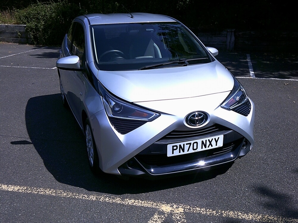 Toyota Aygo 1.0 X-play PN70NXY #2