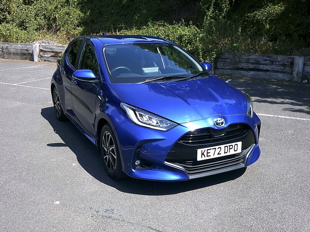 Toyota Yaris Hybrid 1.5 Design  #3
