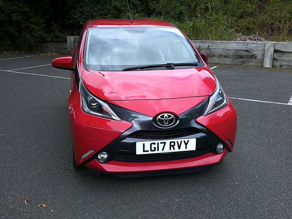 Toyota Aygo 1.0 X-style Red