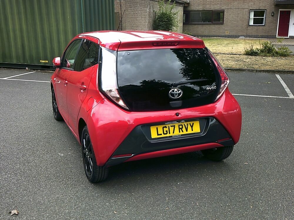 Toyota Aygo 1.0 X-style LG17RVY Red #4
