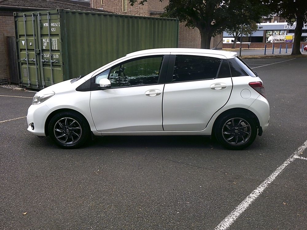 Toyota Yaris 1.0 Edition DU62ODR #4