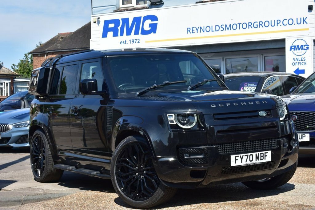 Land Rover Defender 3L X-dynamic Hse Black