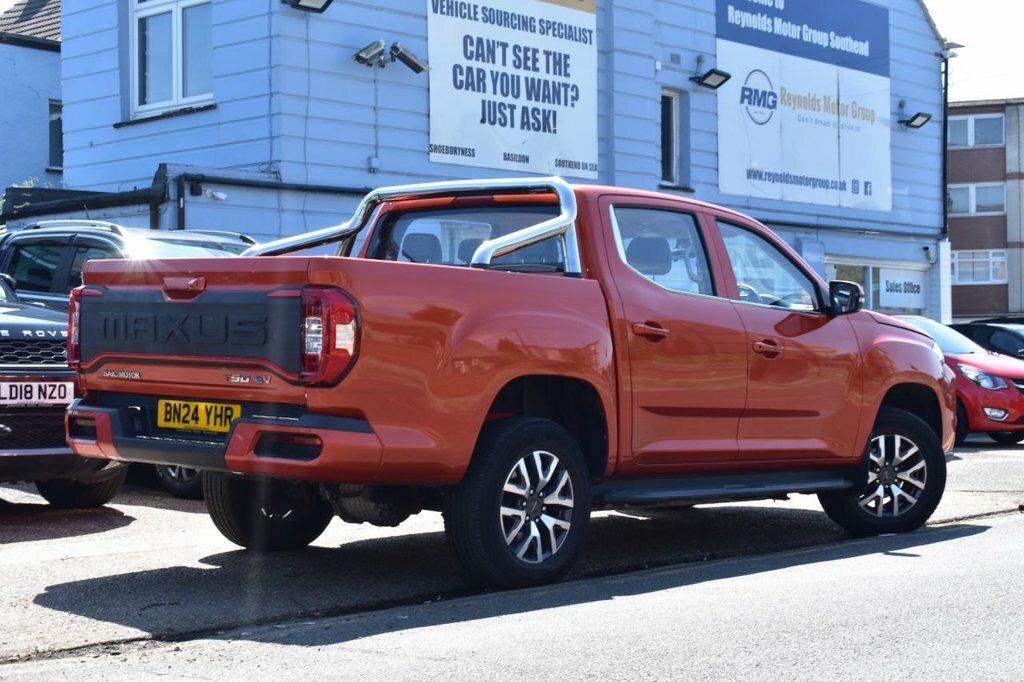 Maxus T90 Pickup Orange #4