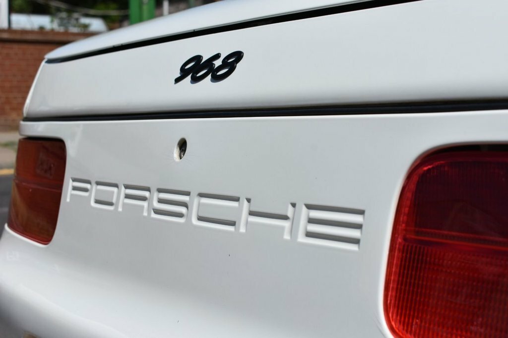 Porsche 968 Clubsport Tribute U5149 Yellow #10