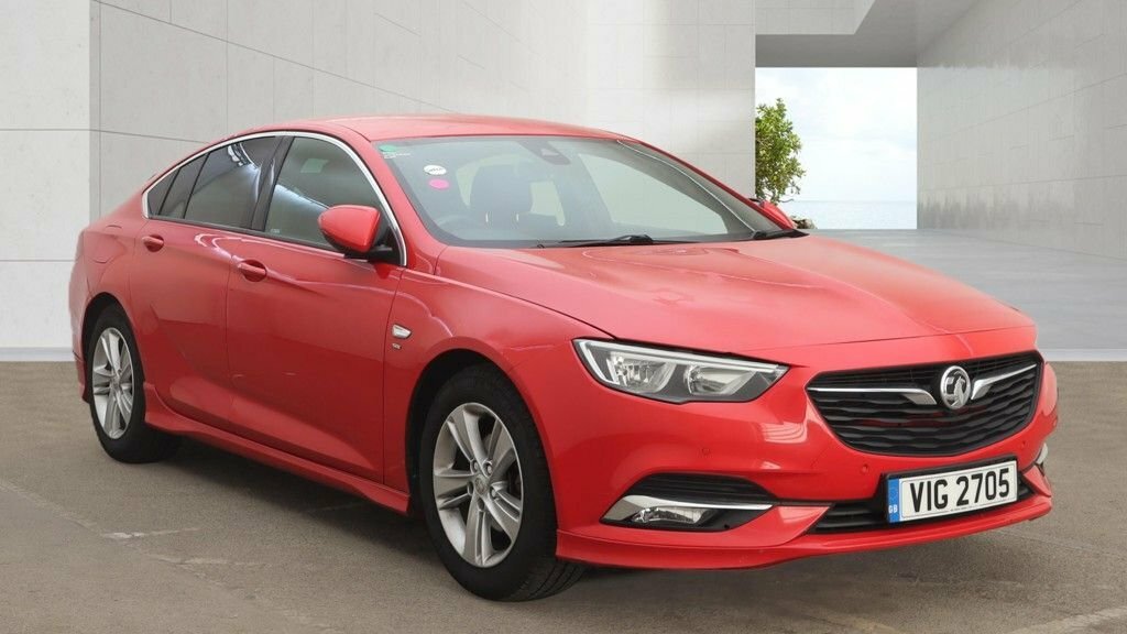 Vauxhall Insignia 1.6L Sri Vx Line Nav Red