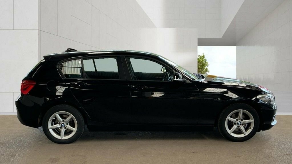 BMW 1 Series 1.5L Se RJ19ETV Black #5