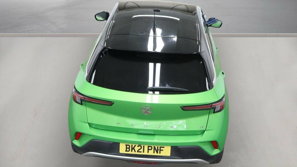 Vauxhall Mokka-e Suv Green #4