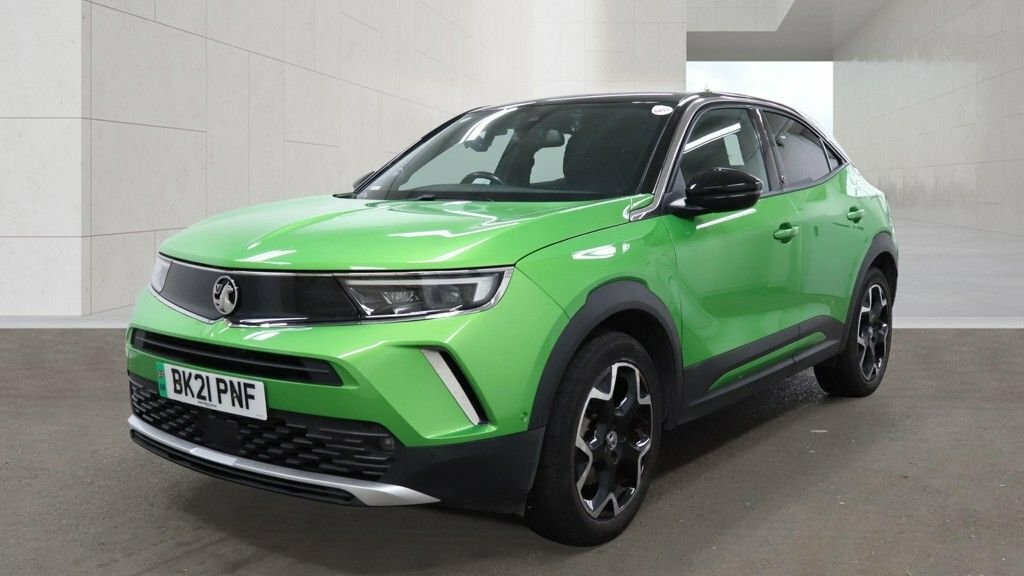 Vauxhall Mokka-e Suv Green #2