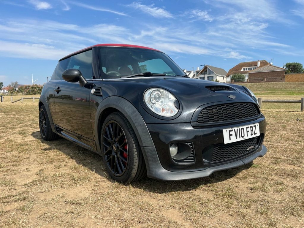 Mini Hatch 1.6L John Cooper Works Black