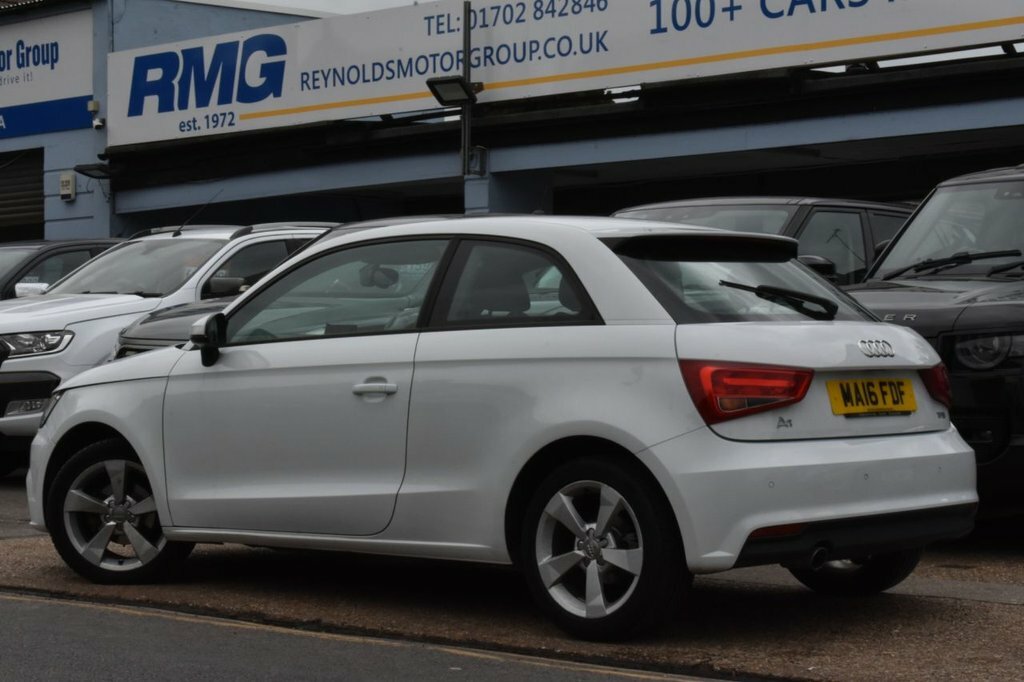 Audi A1 1L Sport White #5