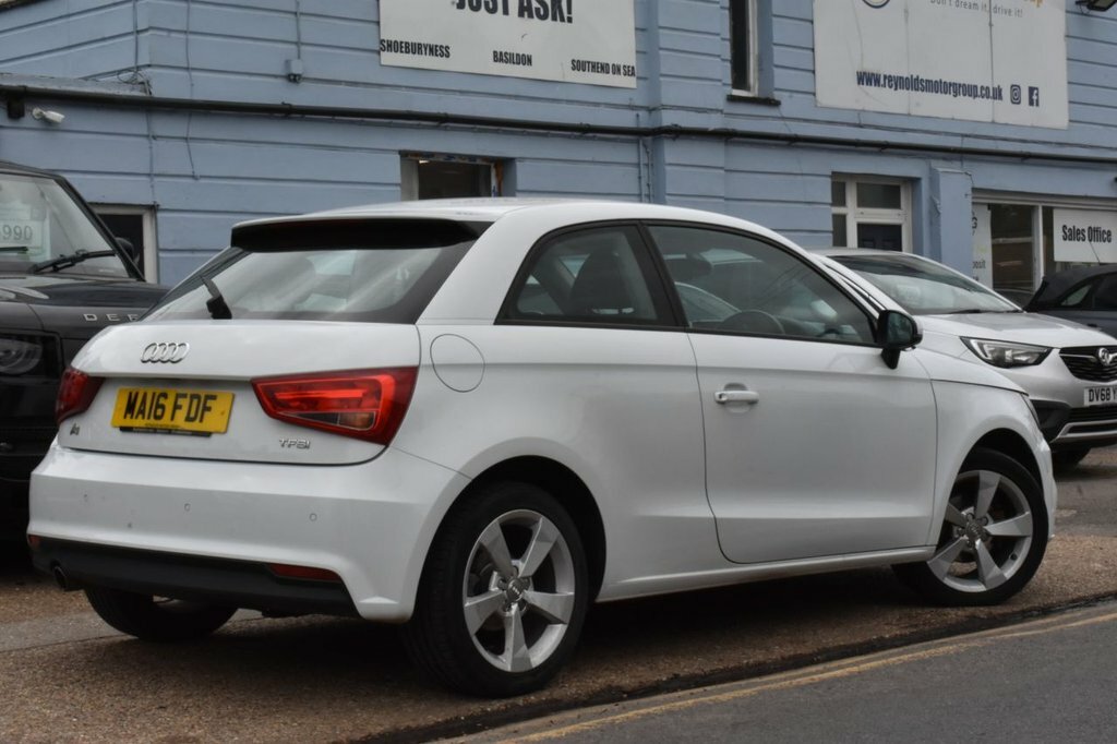 Audi A1 1L Sport White #4