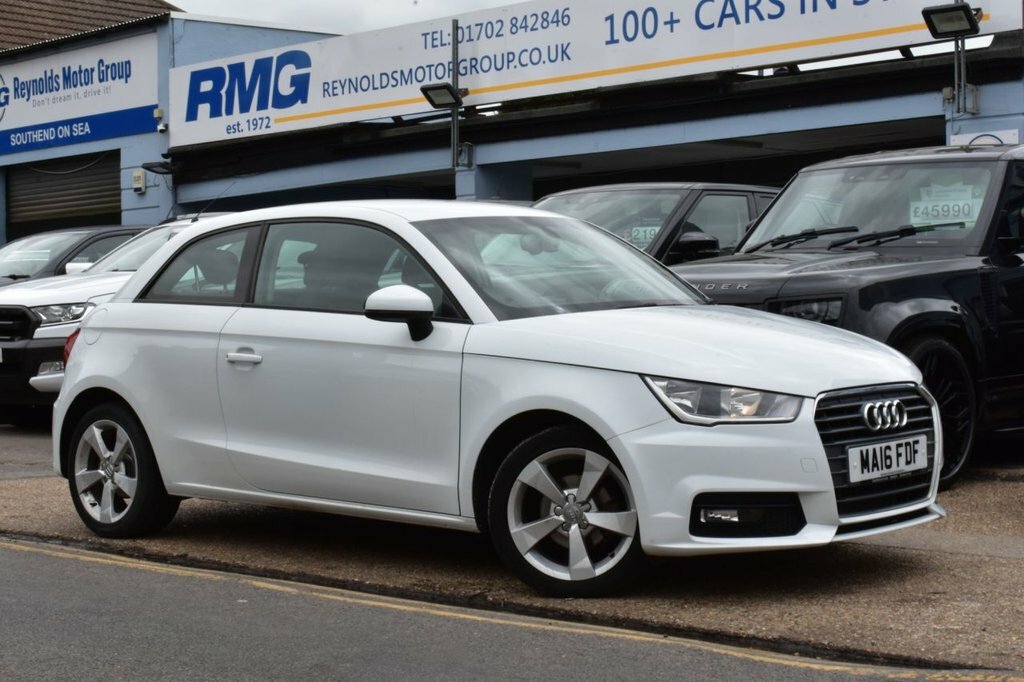 Audi A1 1L Sport White #3