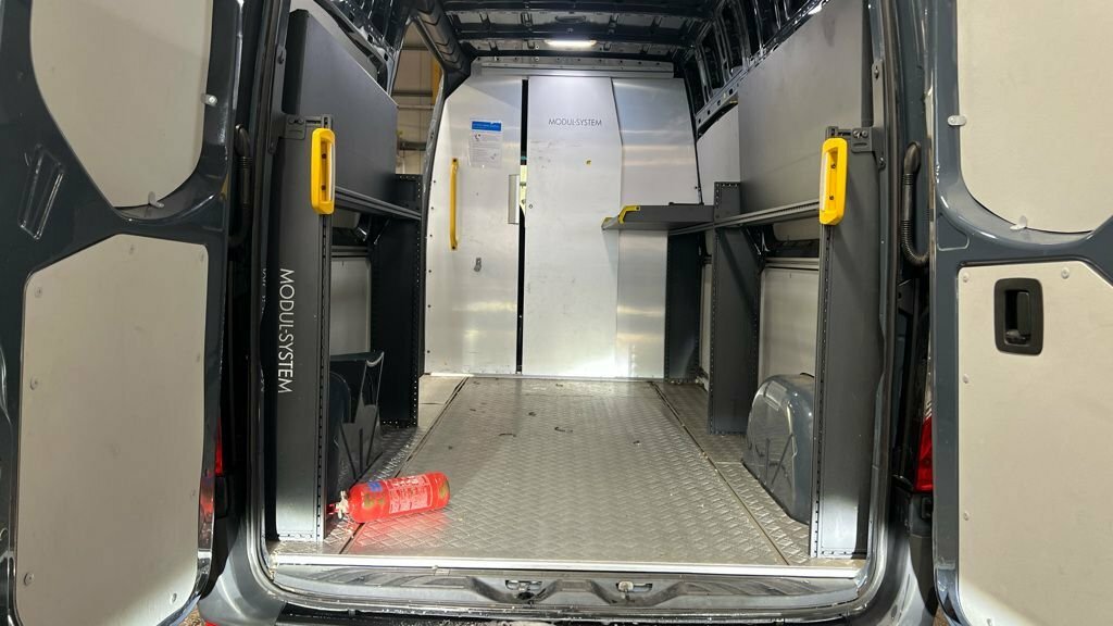 Mercedes-Benz eSprinter Progressive U31679 Ulez Grey #9