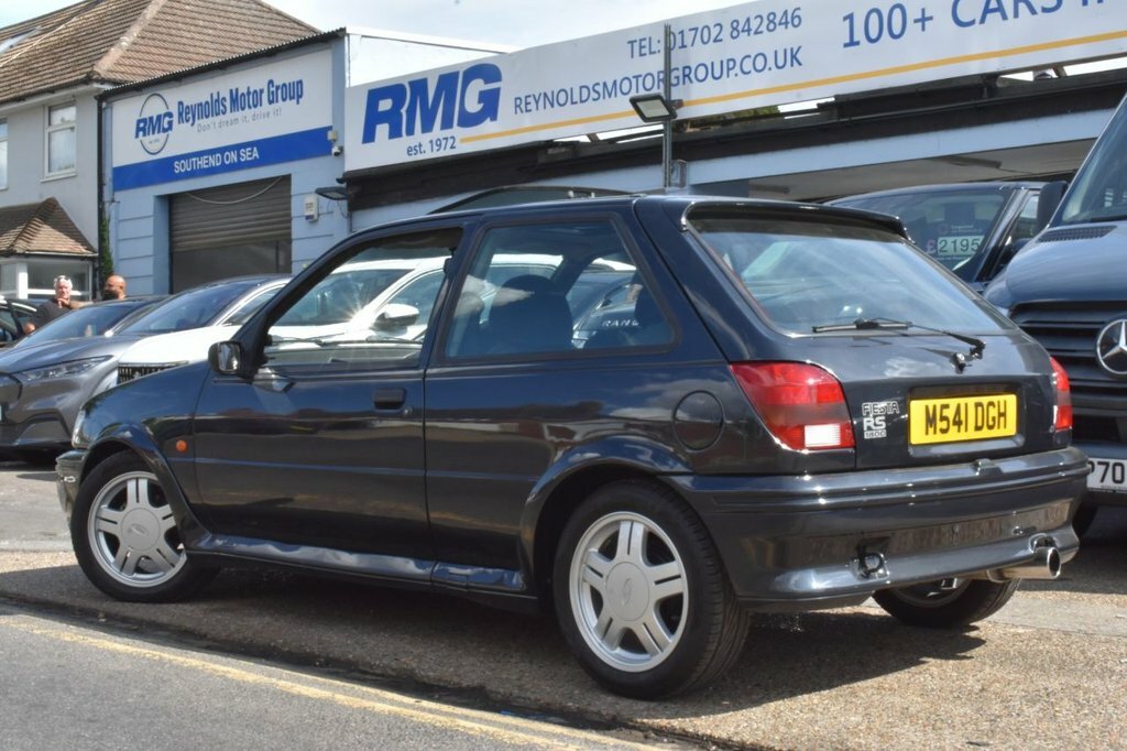 Ford Fiesta Hatchback M541DGH Black #4