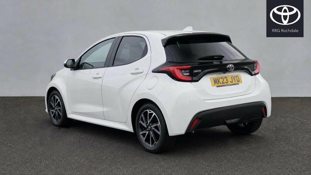 Toyota Yaris 1.5 Vvt-h Design E-cvt Euro 6 Ss MK23JYD White #6