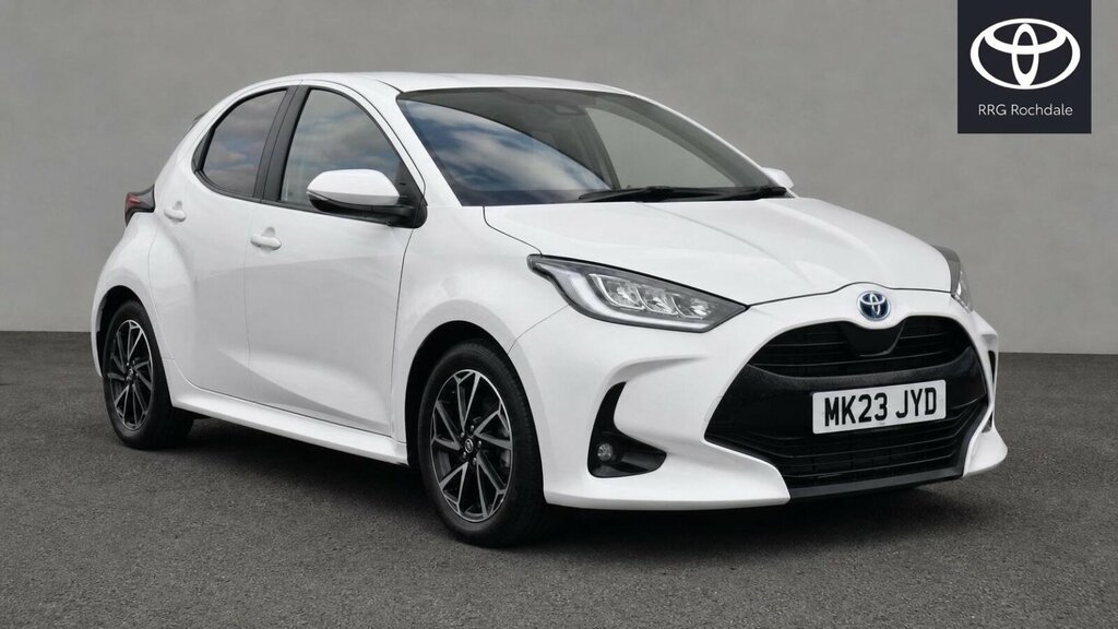 Toyota Yaris 1.5 Vvt-h Design E-cvt Euro 6 Ss White