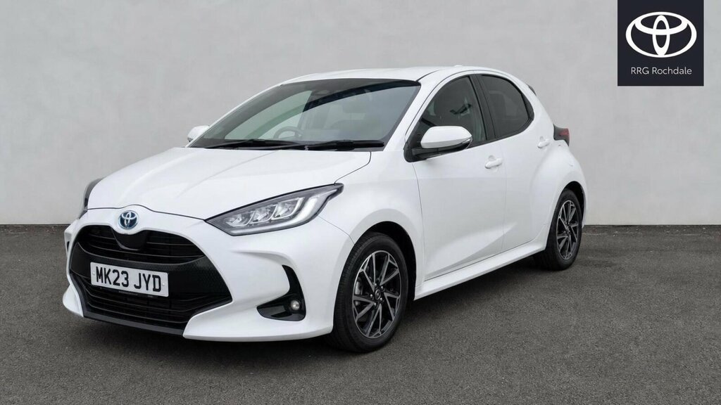 Toyota Yaris 1.5 Vvt-h Design E-cvt Euro 6 Ss MK23JYD White #3