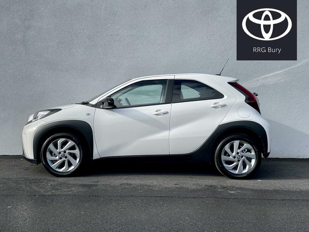 Toyota Aygo X 1.0 Vvt-i Pure Euro 6 Ss MA23DLU White #4