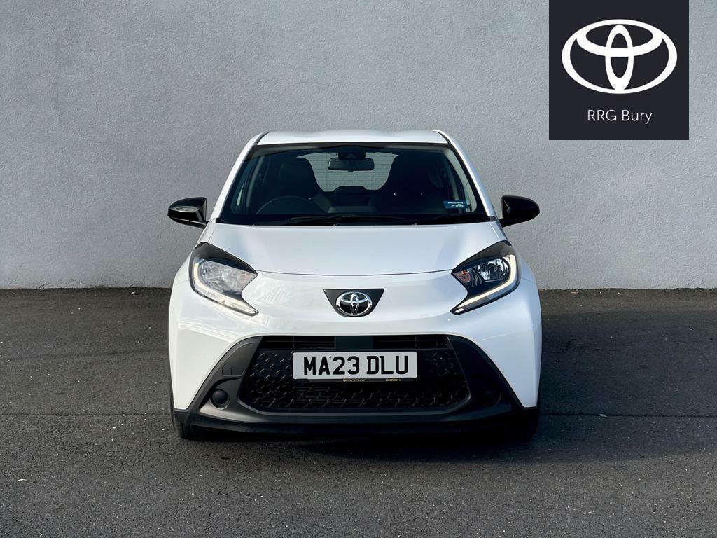 Toyota Aygo X 1.0 Vvt-i Pure Euro 6 Ss MA23DLU White #2