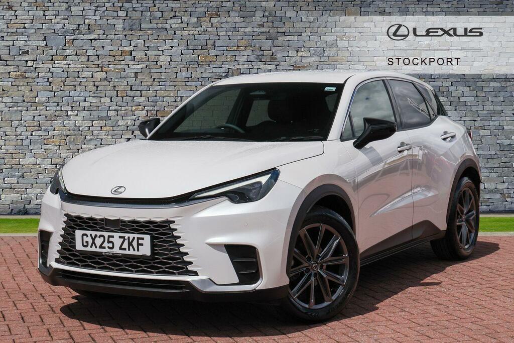 Lexus LBX 1.5 Vvt-ie Premium Plus Suv Hybrid E-cv GX25ZKF White #3