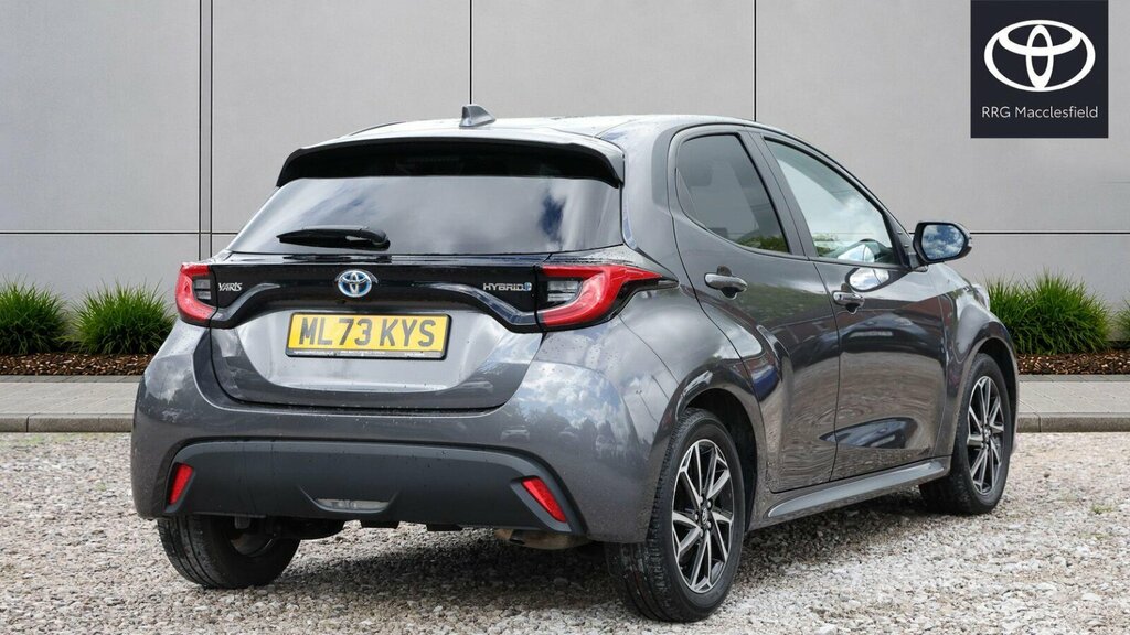 Toyota Yaris 1.5 Vvt-h Design E-cvt Euro 6 Ss ML73KYS Grey #2