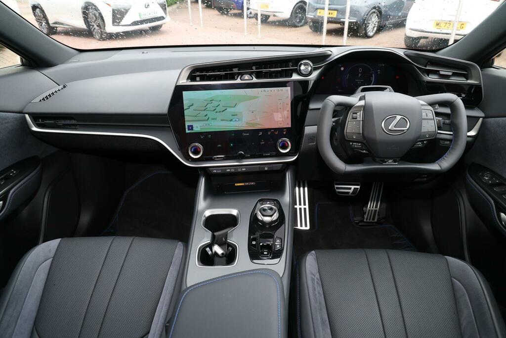 Lexus RZ 550E 77Kwh F Sport Takumi Direct4 MF26XXD Black #6