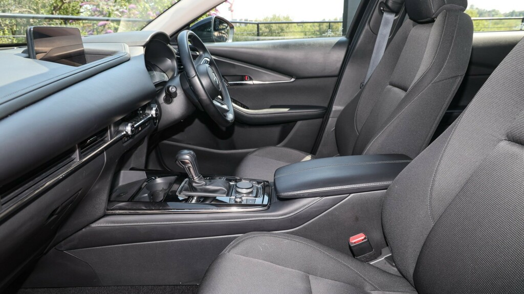 Mazda CX-30 2.5 E-skyactiv G Mhev 140 Centre-line Black #2