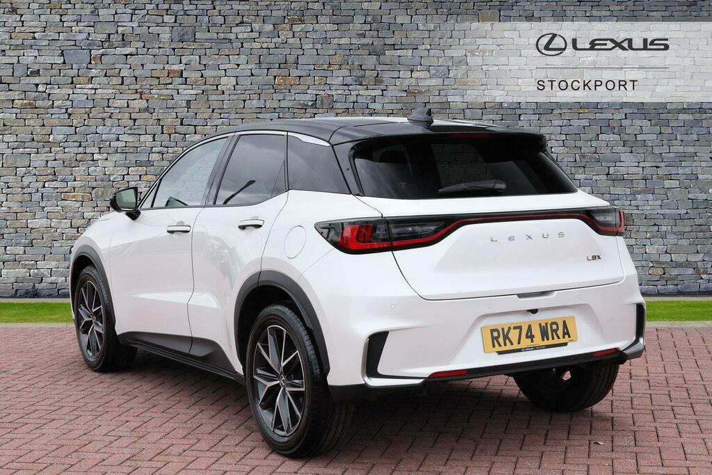 Lexus LBX 1.5 Vvt-ie Takumi Design Suv Hybrid E-c RK74WRA Black #4