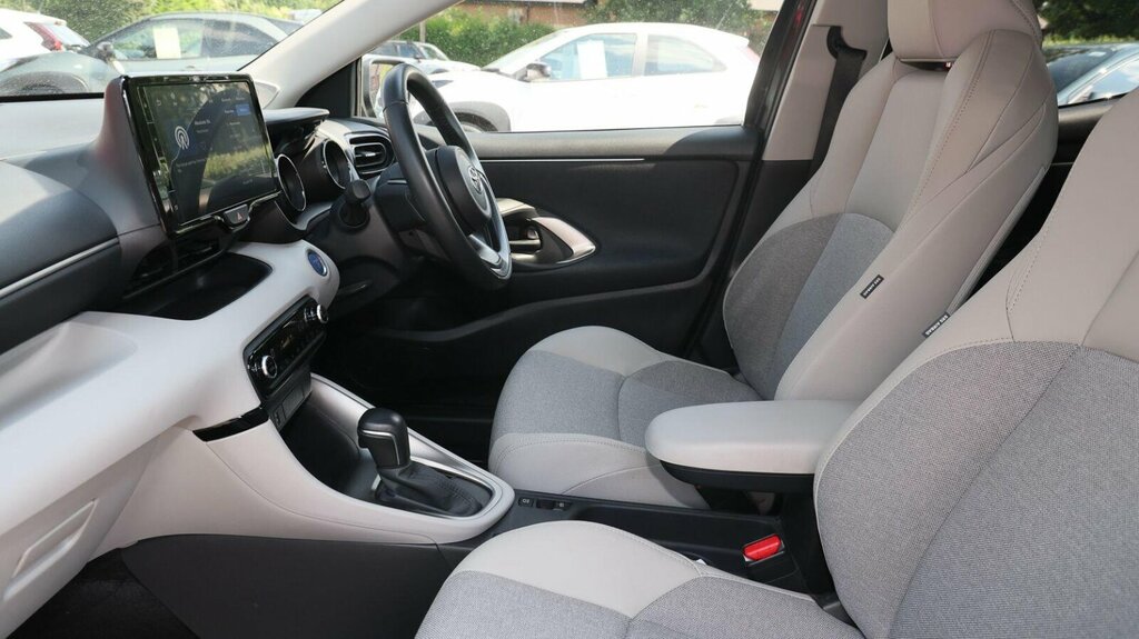 Toyota Yaris 1.5 Vvt-h Excel E-cvt Euro 6 Ss MD72OBM Grey #5
