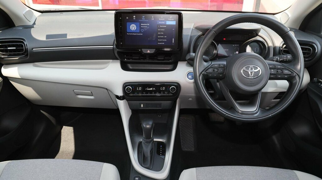 Toyota Yaris 1.5 Vvt-h Excel E-cvt Euro 6 Ss MD72OBM Grey #6
