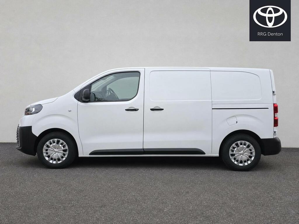 Toyota PROACE 1.5D Icon Medium Panel Van Mwb Euro 6 Ss 6Dr #4